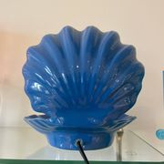Lampe coquillage en céramique bleue