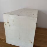Meuble à poser blanc cassé