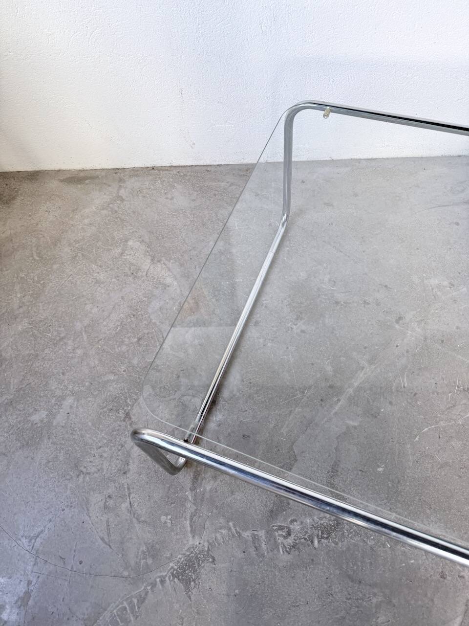Table basse moderniste Bauhaus en acier tubulaire