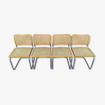 Quatre chaises cesca B32 par Marcel Breuer