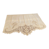 Sheet with embroidered decoration and openwork with cornucopia late nineteenth