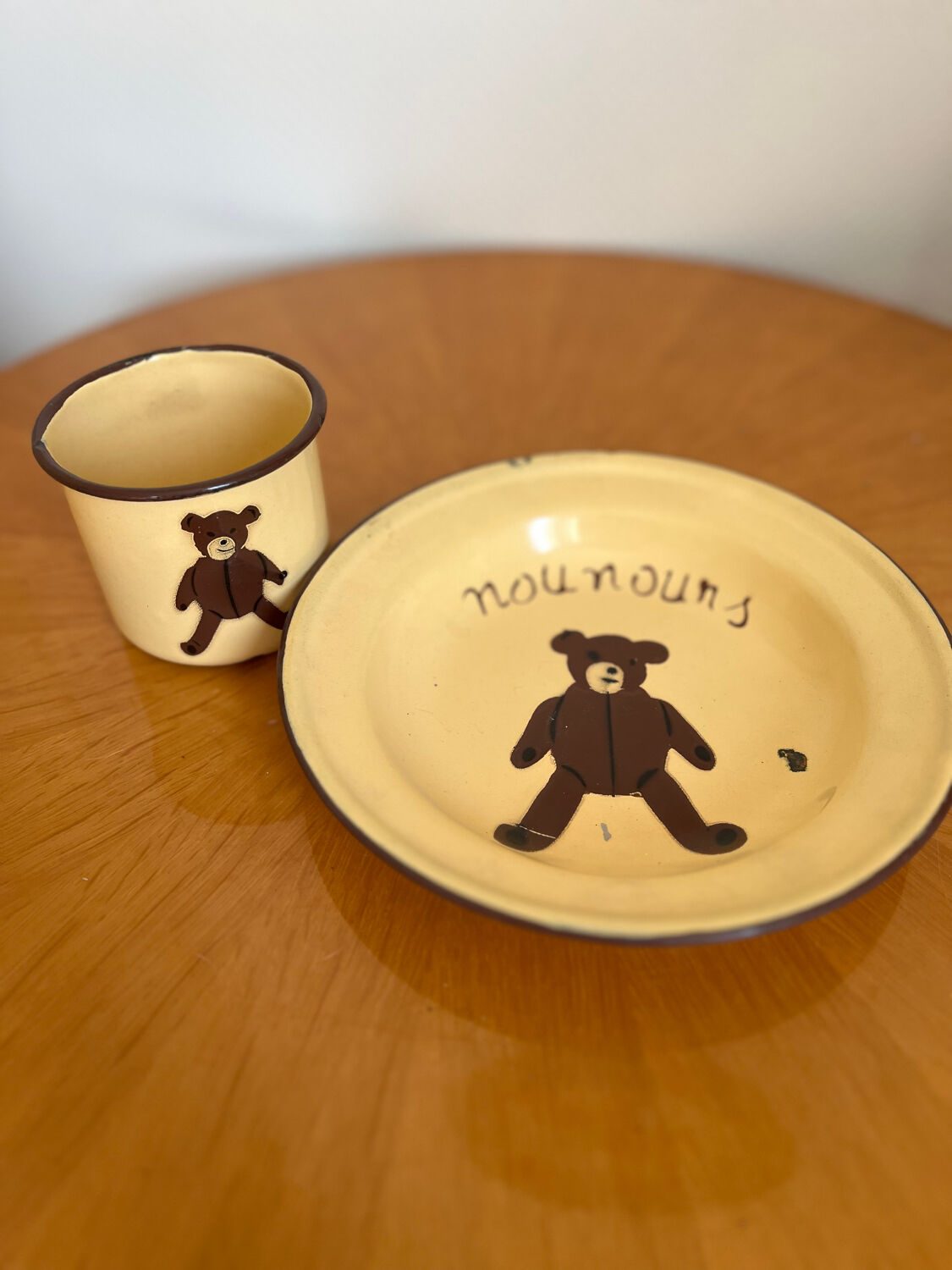 Vintage enameled sheet metal plate