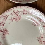 Mismatched series of 4 old “Terre de fer” flat plates