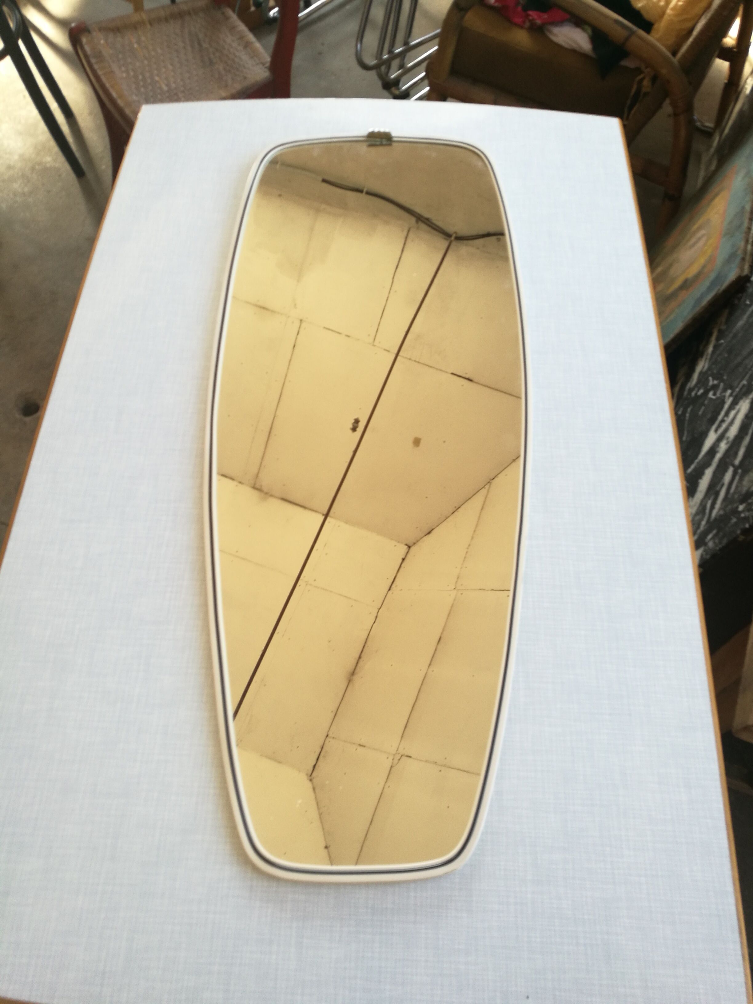 Vintage mirror free form