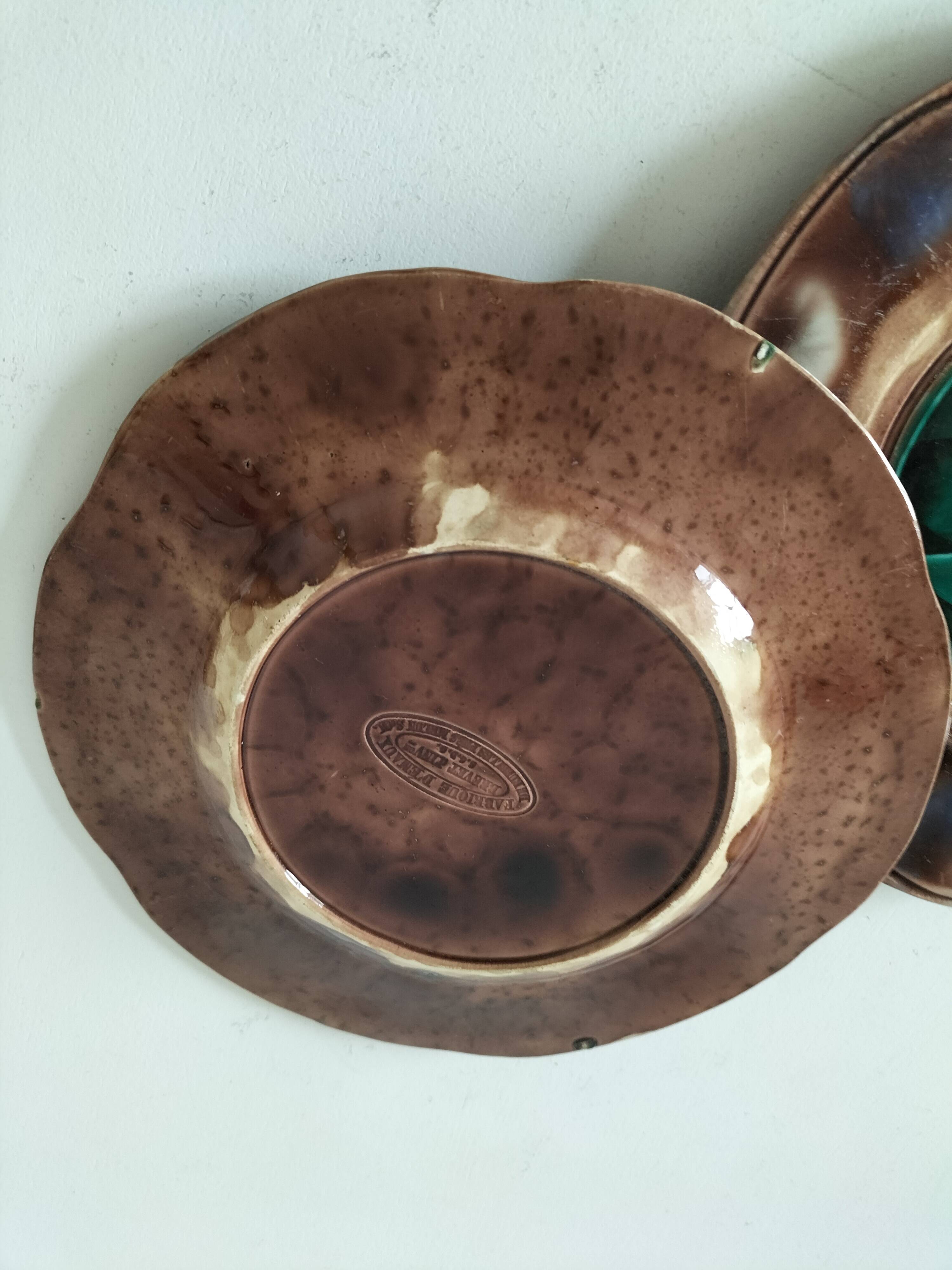 Pair of antique plates - Rubelles Enamel Factory (circa 1845–1855)