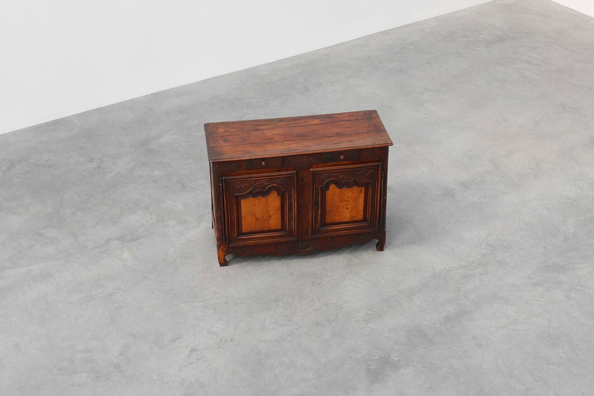 Rare French provincial carved cabinet or buffet with great patina, dated 18