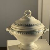 Covered soup tureen or vegetable dish in Saint Amand earthenware H29 D28