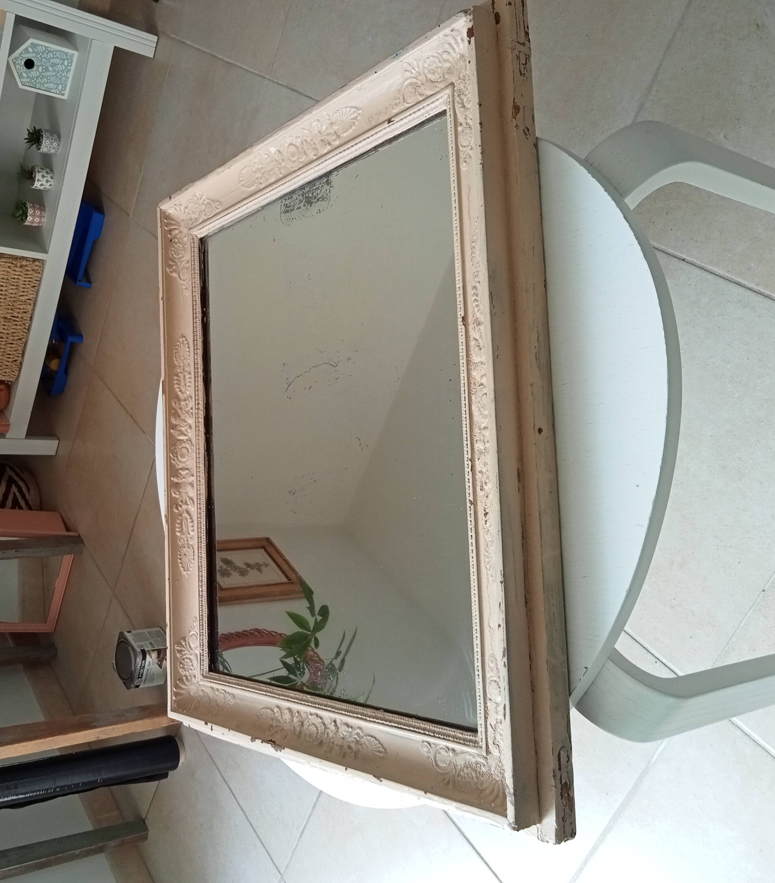 Antique 19th century mirror in carved solid wood 65*54cm