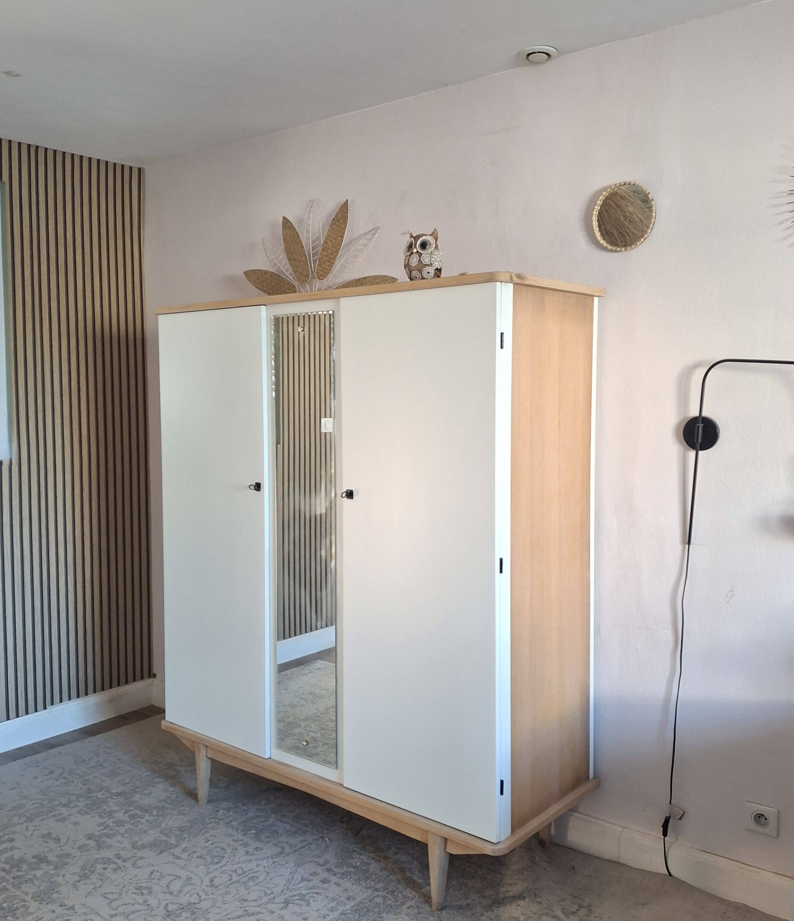 Armoire vintage années 60 relookée