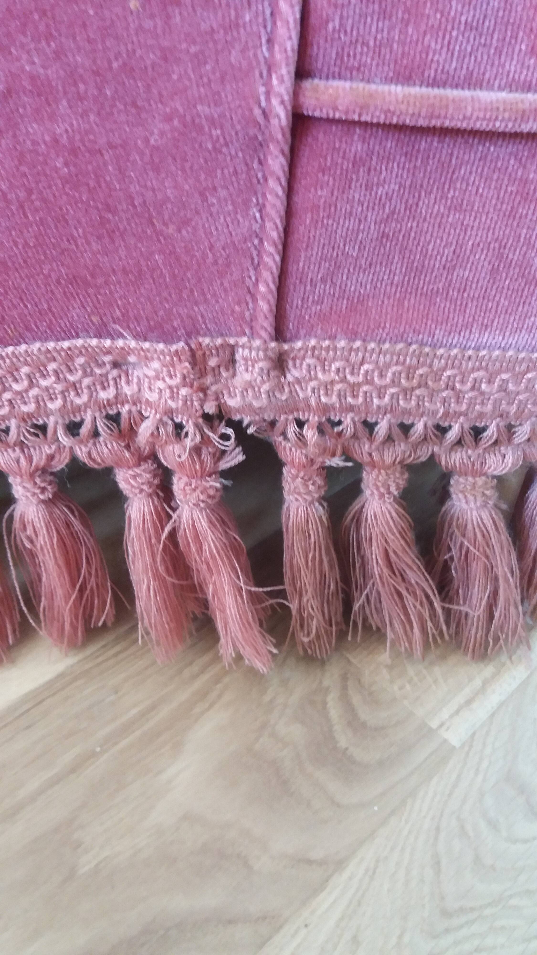 Fauteuil crapaud en velours rose
