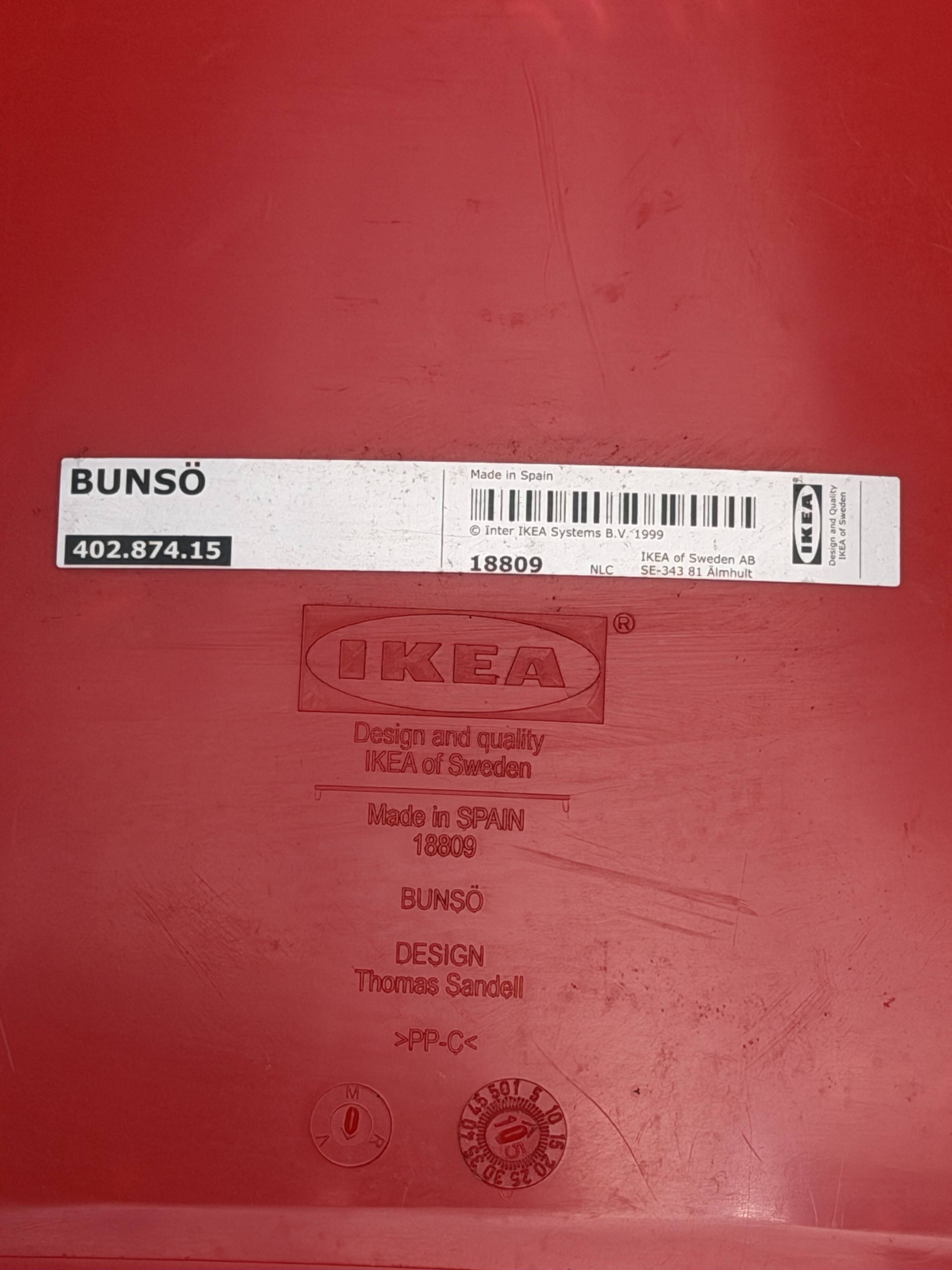 Paire de fauteuils enfant BUNSÖ – IKEA – Thomas Sandell – rouge