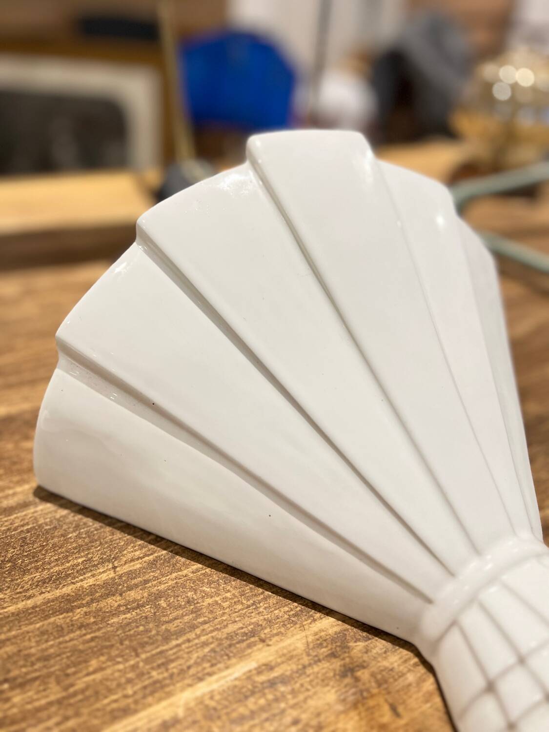 Vintage ceramic wall lamp
