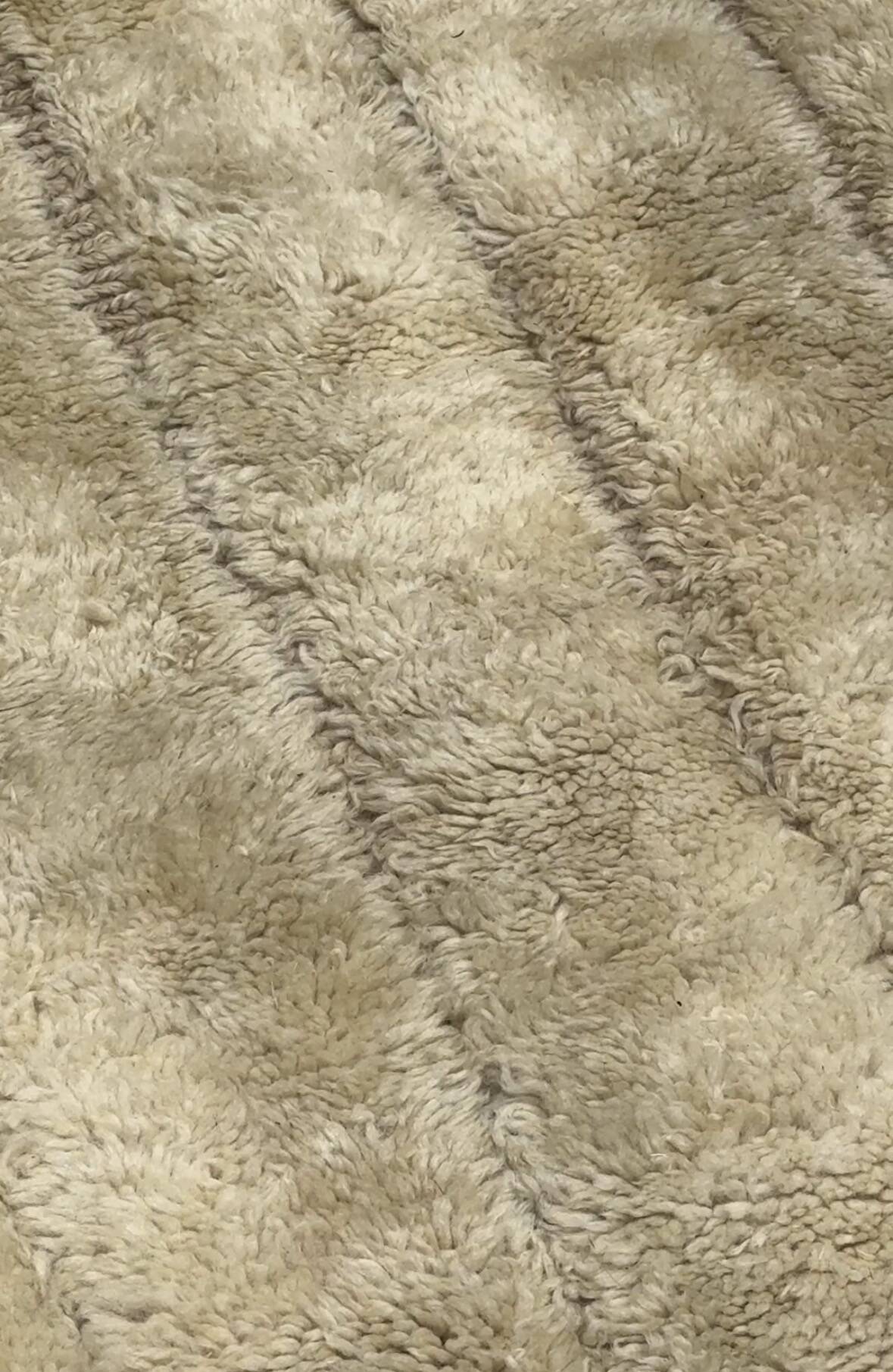 Blessed Mrirt rug, 100% virgin wool vintage, 4m x 3m.