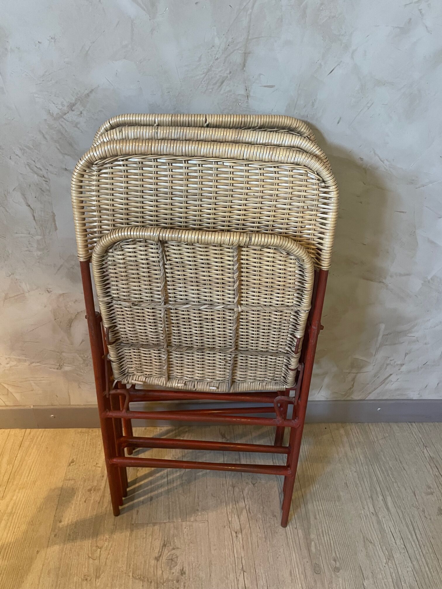 Set of 3 rattan chairs