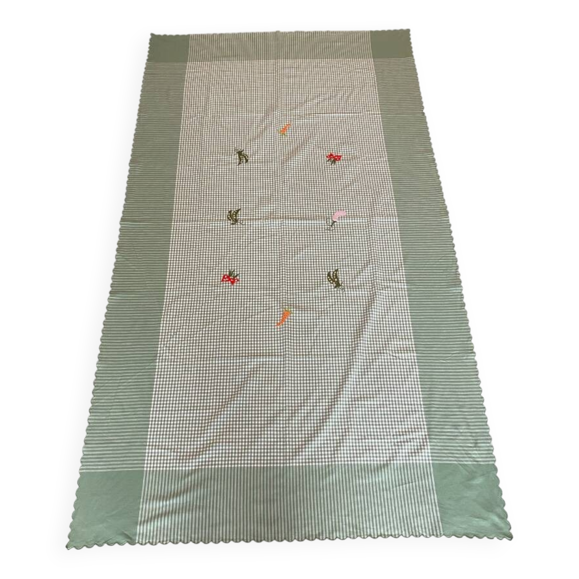 Nappe vintage brodée