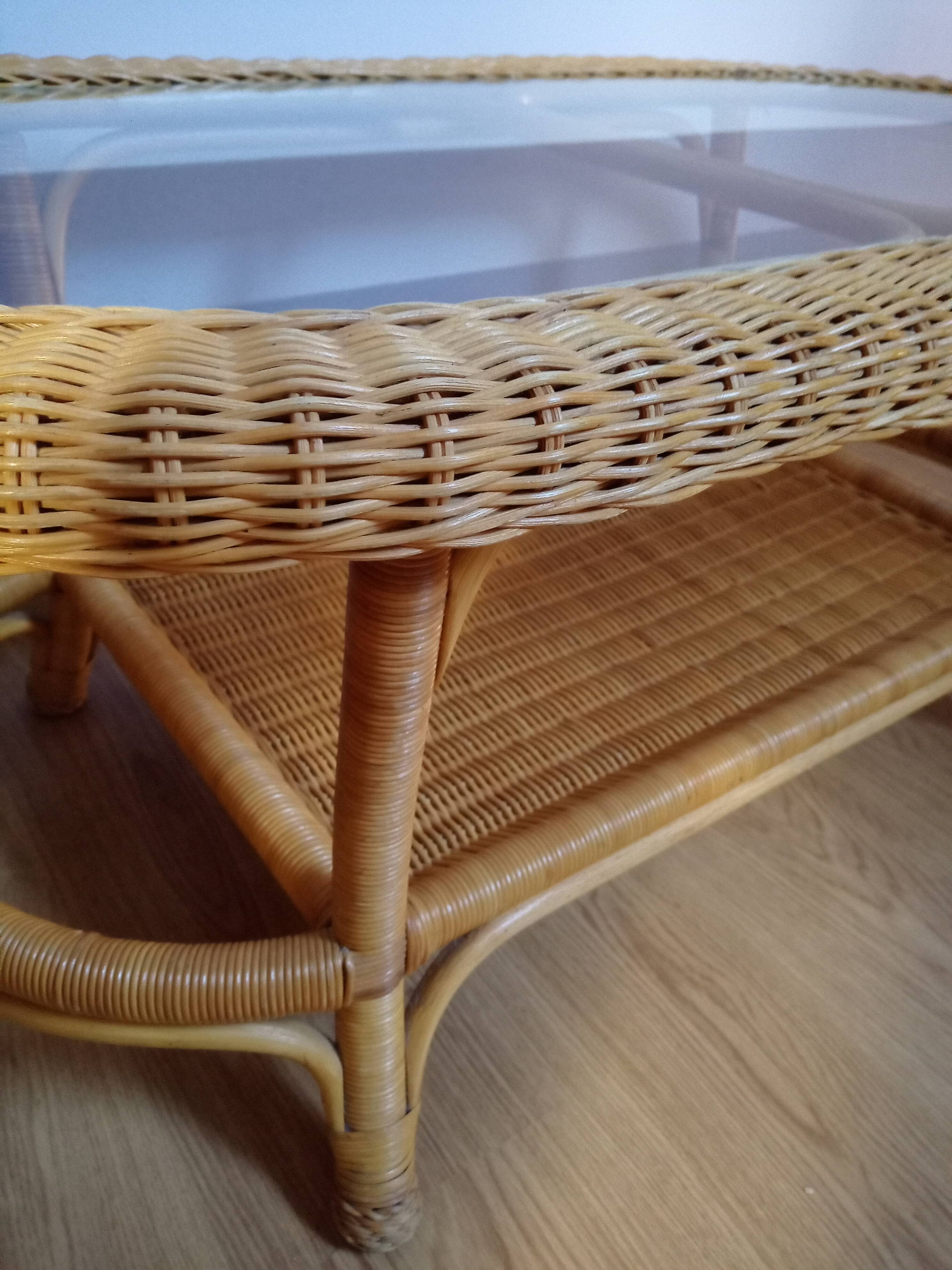 Vintage wicker coffee table and transparent glass tray
