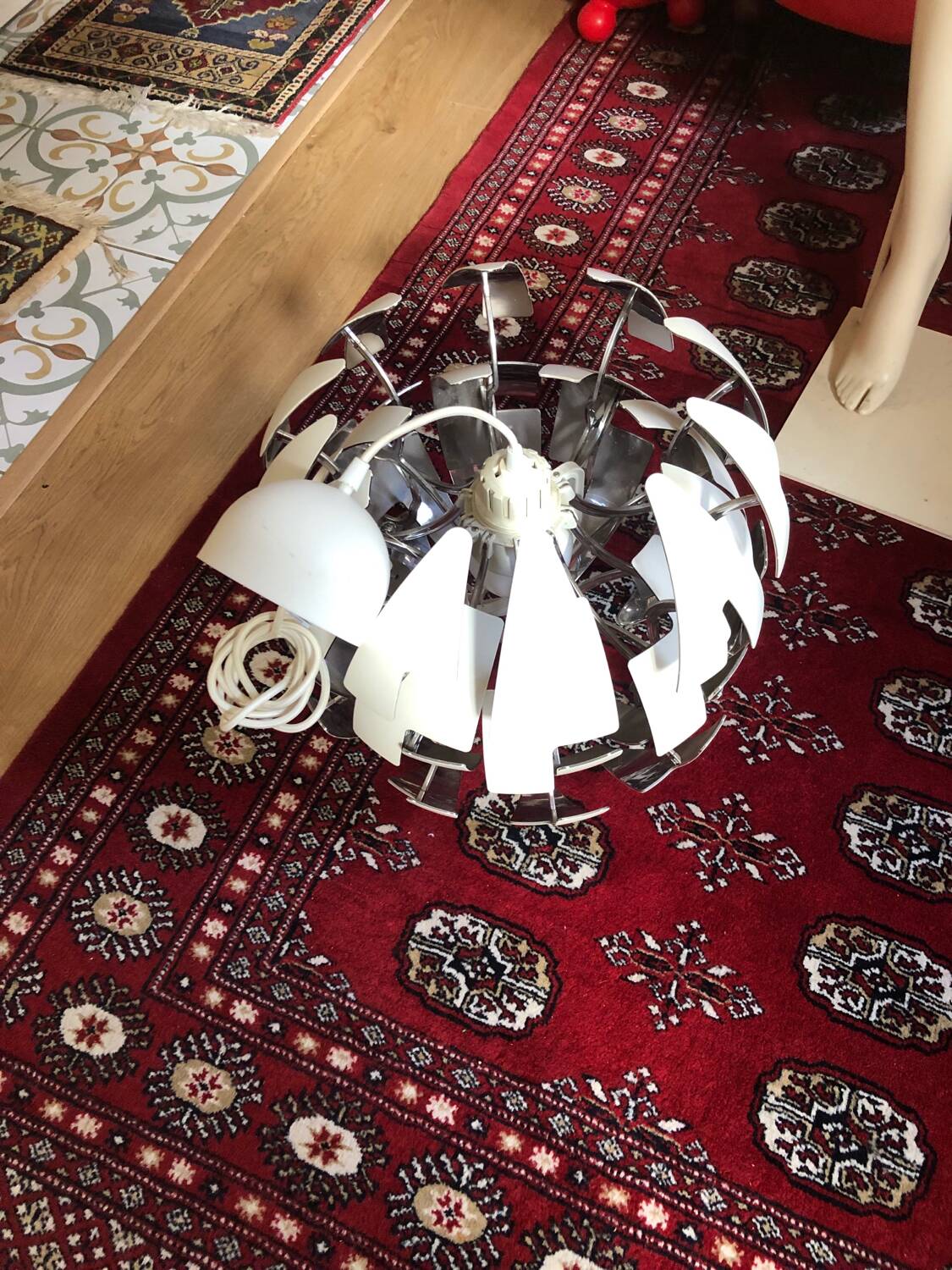 Suspension Space age