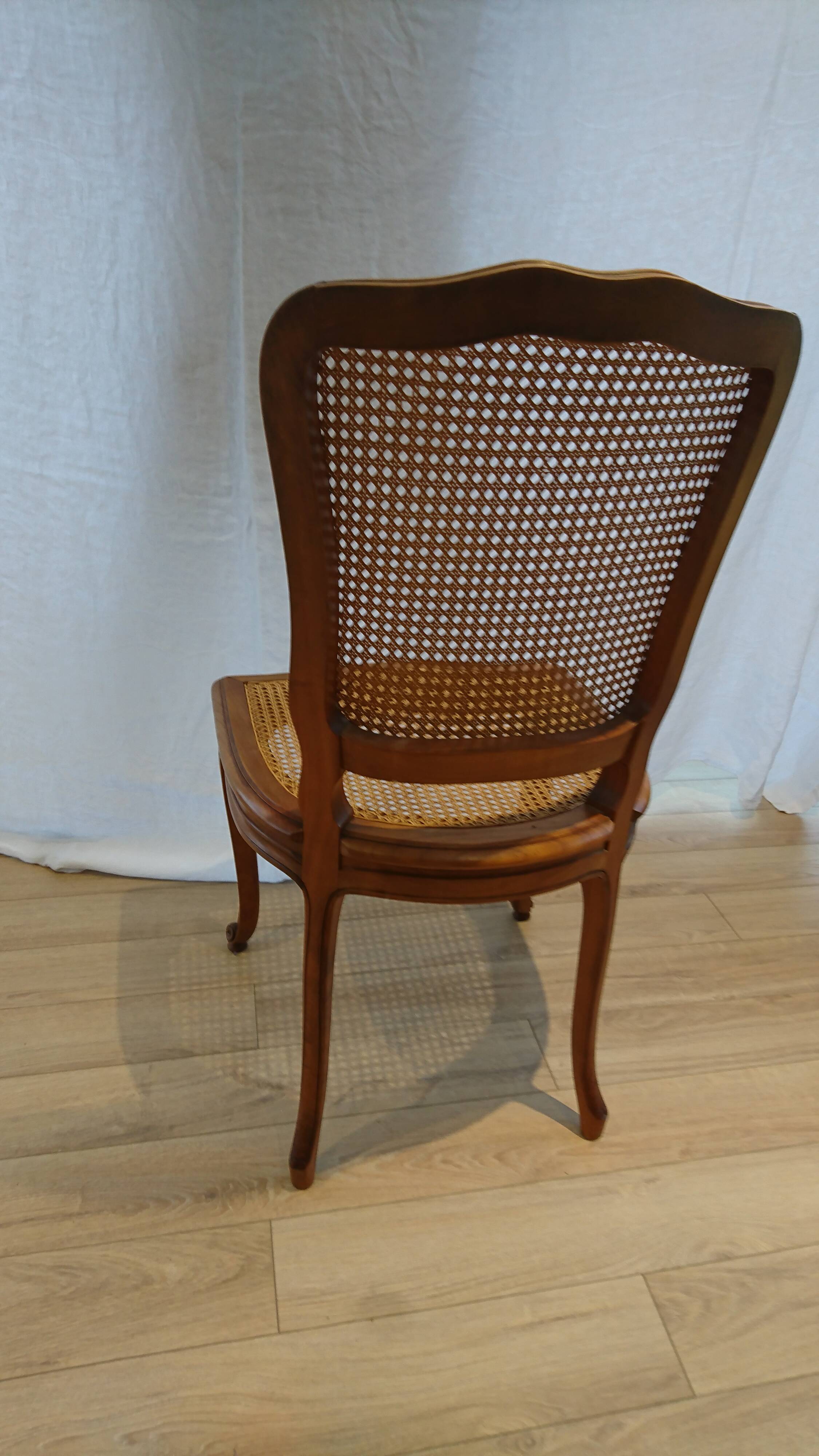 Set of 6 chairs
