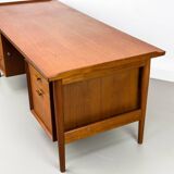 Teak Model 207 Desk by Arne Vodder for Sibast, 1960s
