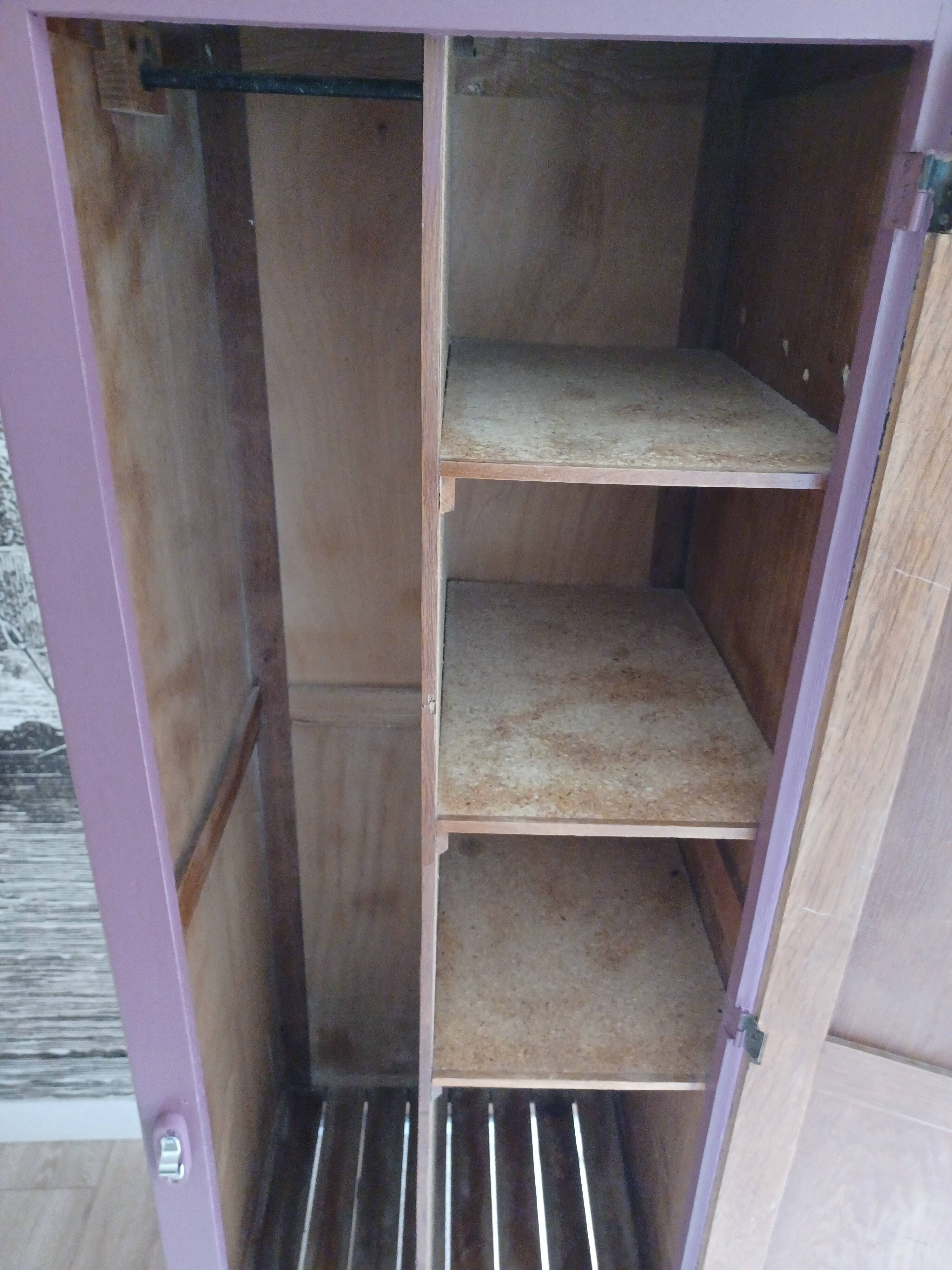 Vintage boarding cabinet