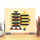 Collage sur bois signé Eawy