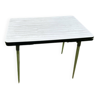 Formica table
