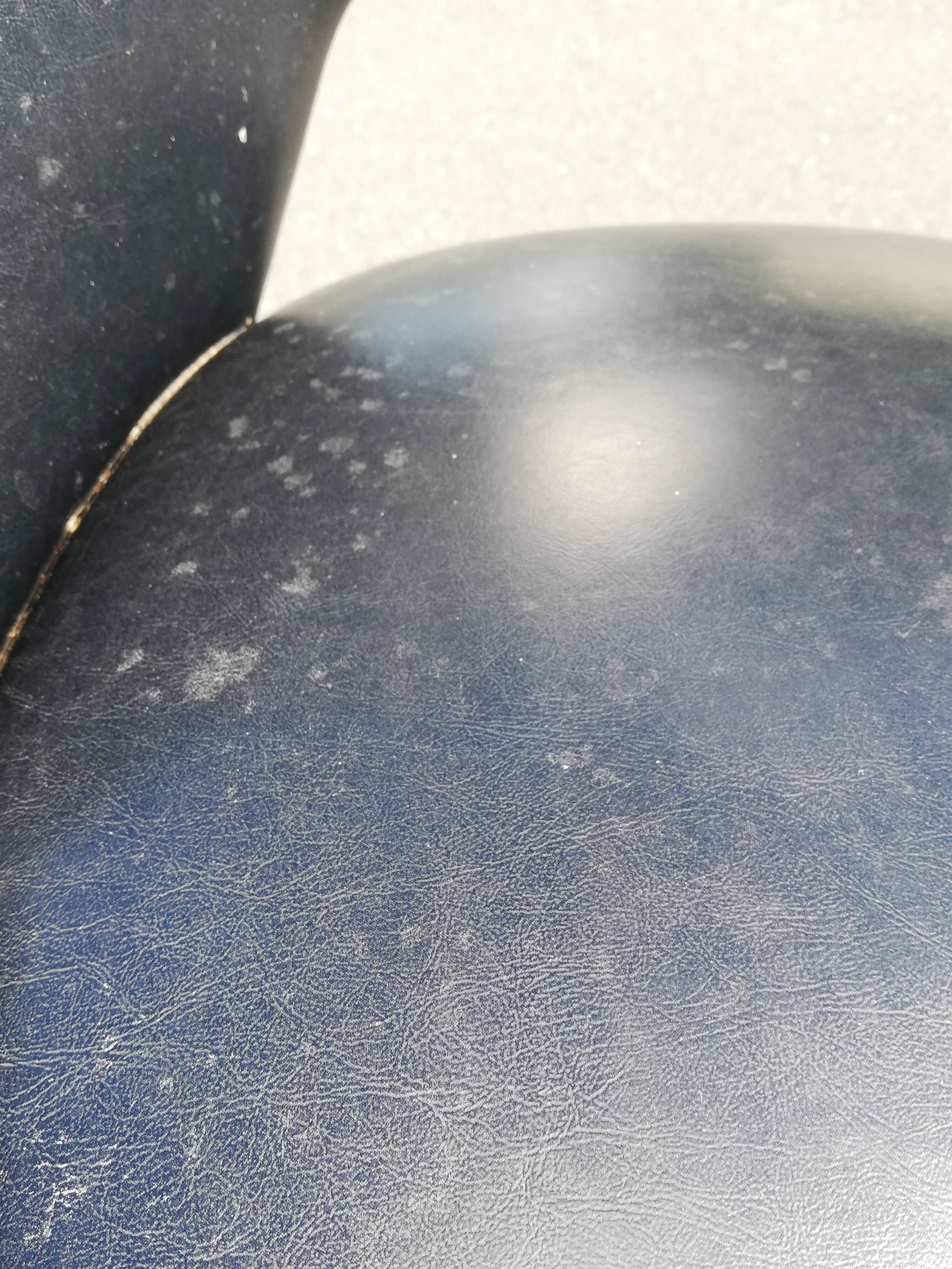 Chair years 70