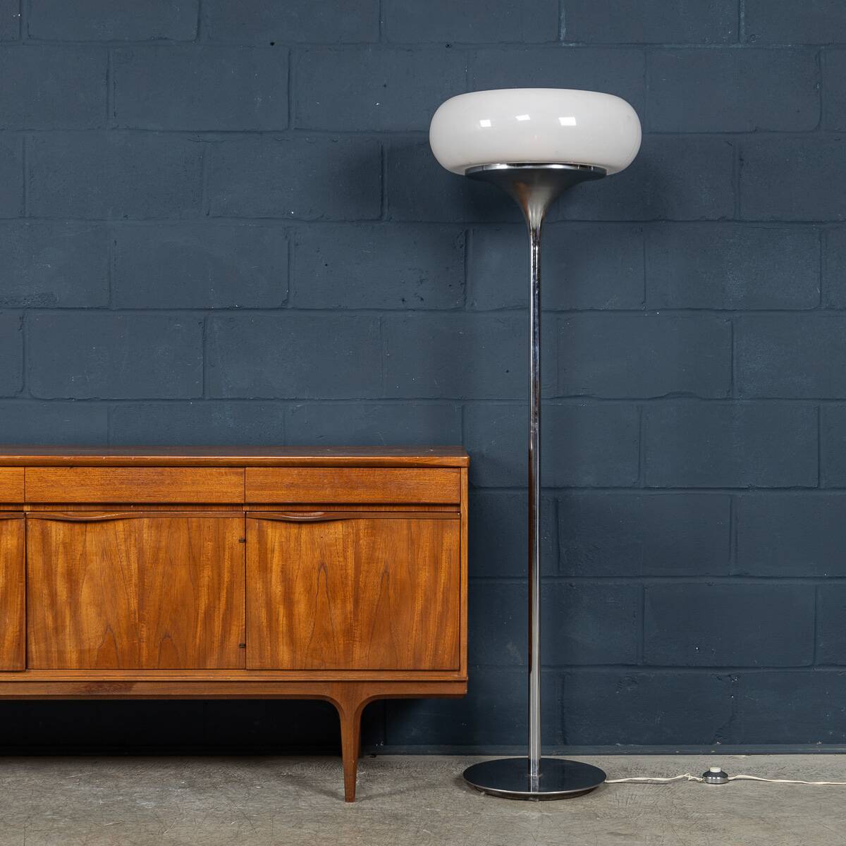 Vintage 20thc italian floor lamp by harvey guzzini for guzzini c.1970