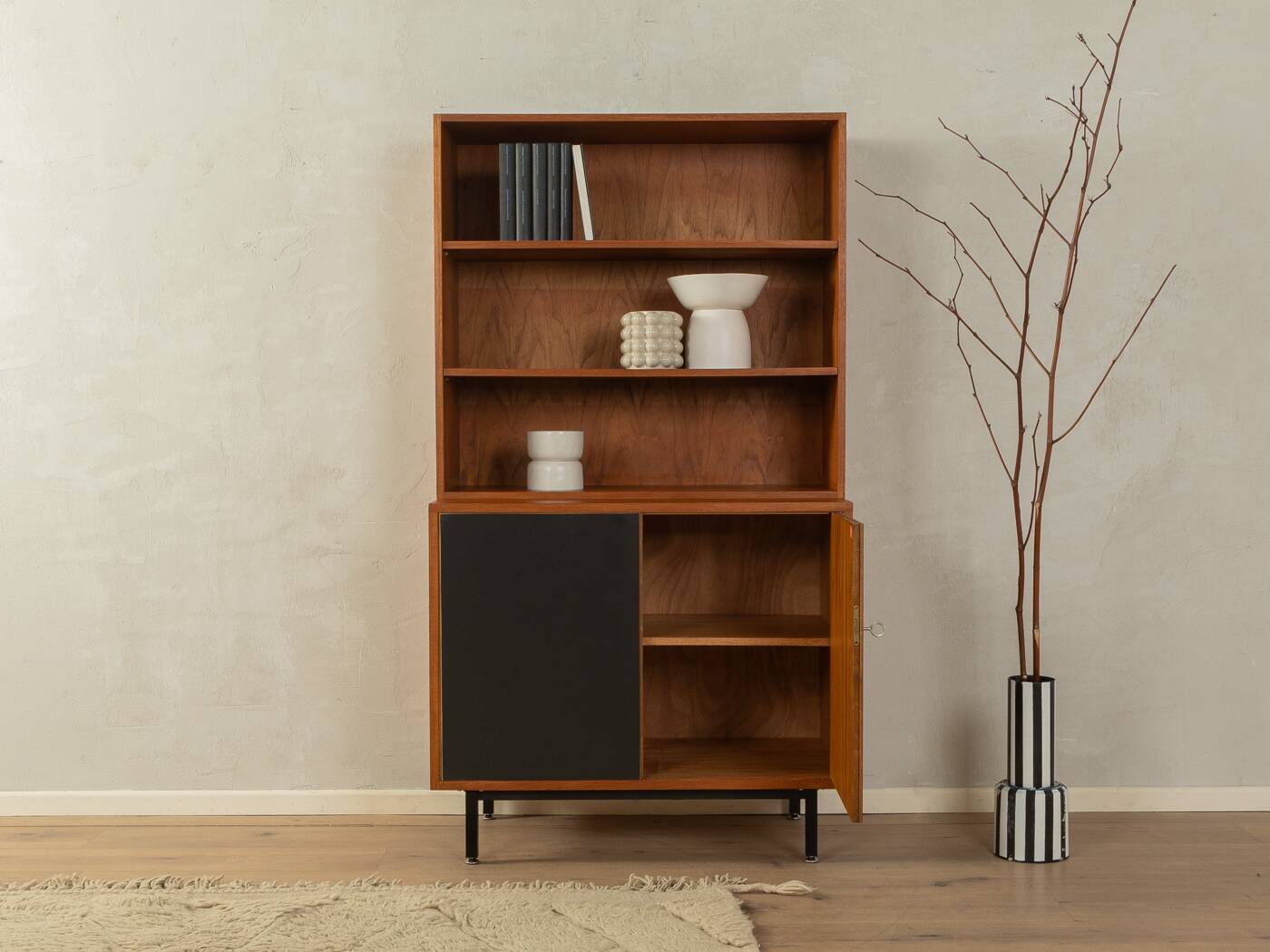 Commode des années 1960, DeWe