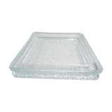 Empty pocket paved with modernist glass