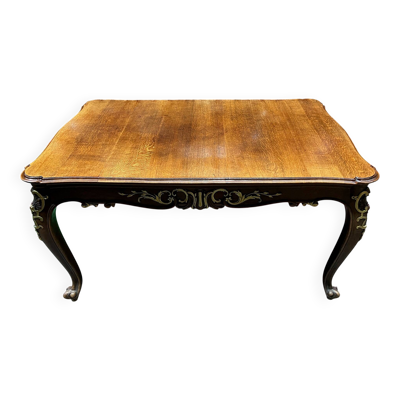 Table anglaise ancienne. Chêne massif.