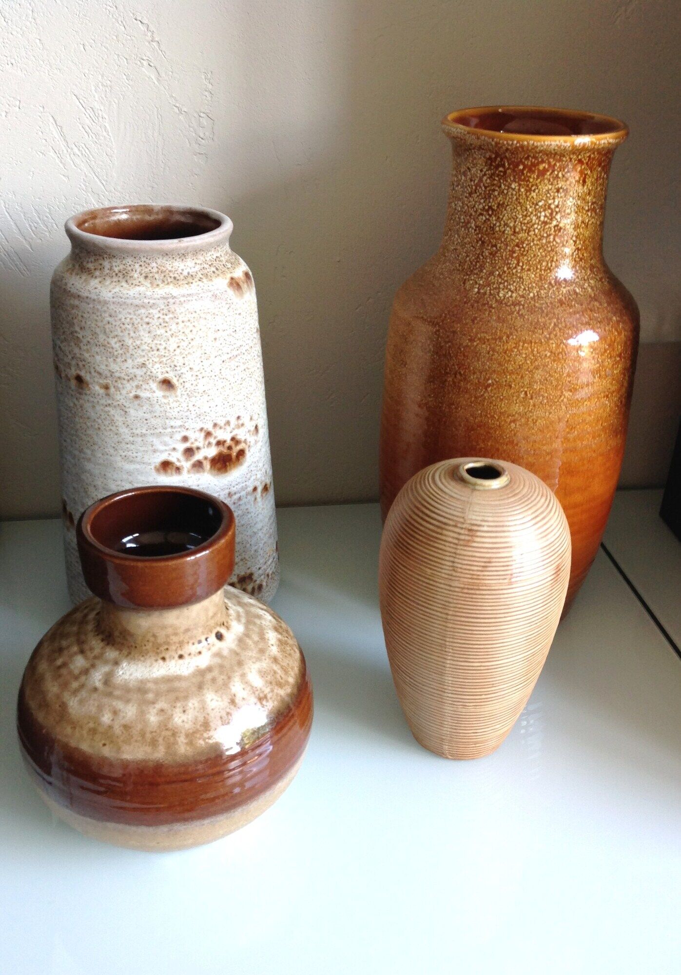 Fat Lava brown and beige ball vase 60/70