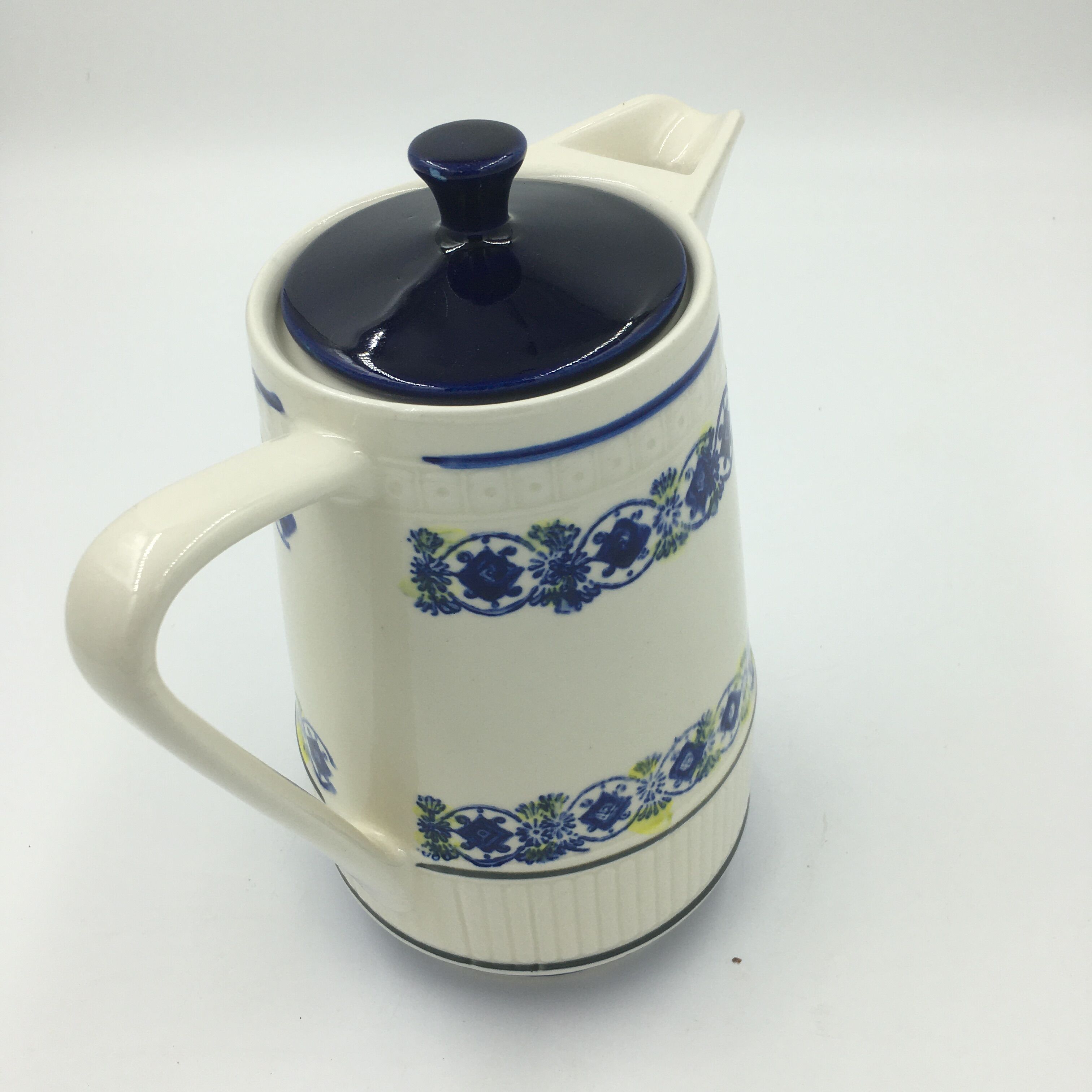 Foreign ceramic coffee maker