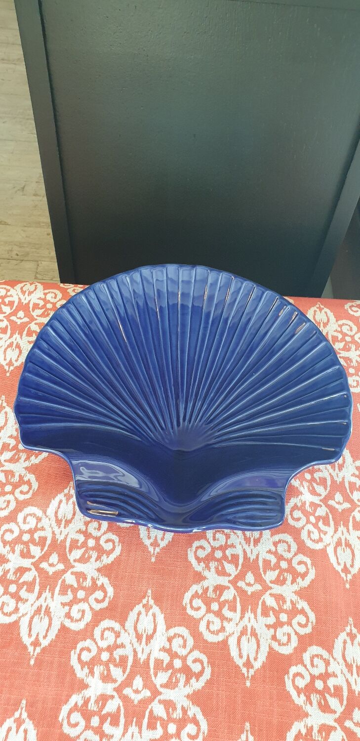 Shell dish