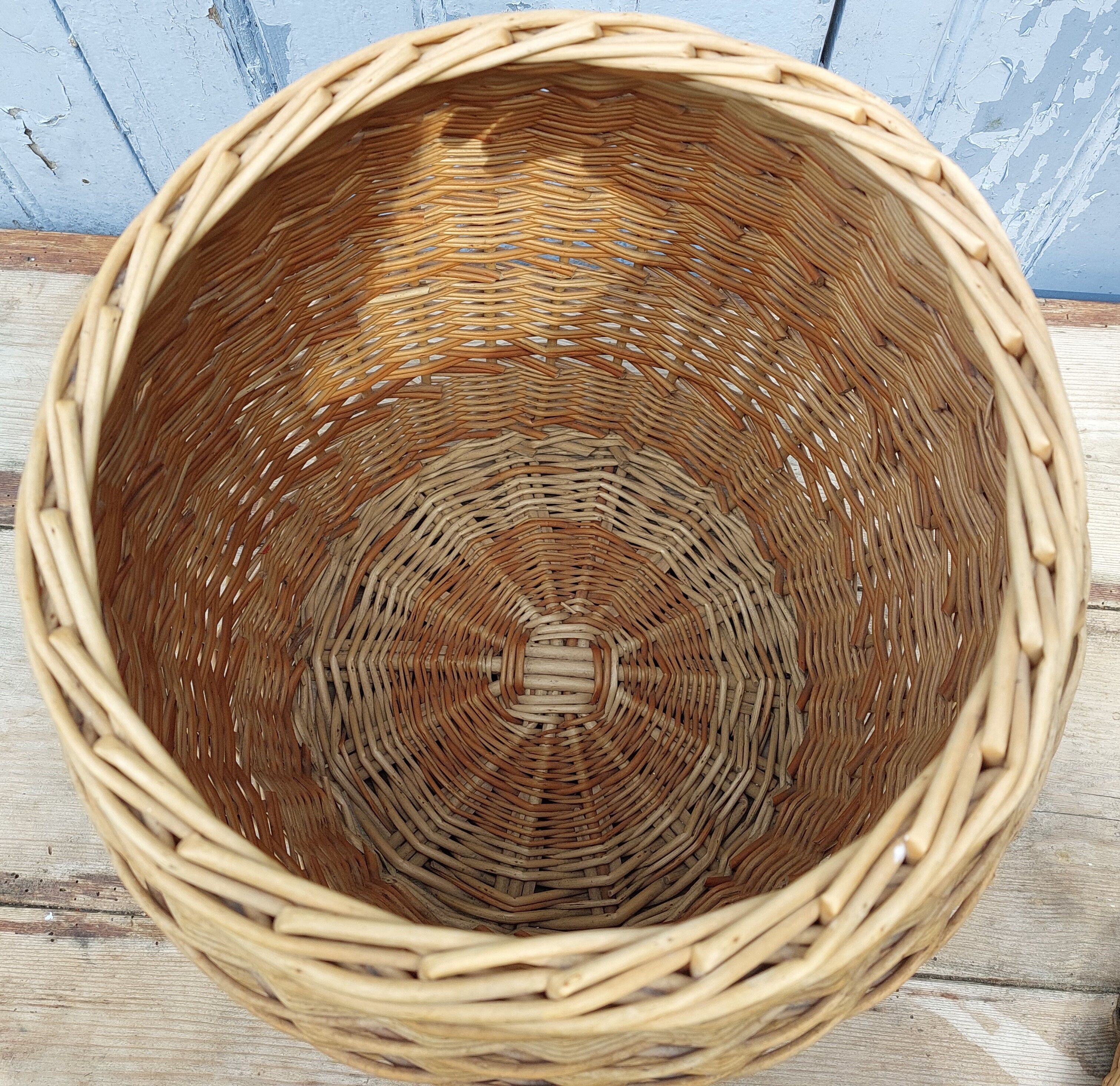 Wicker basket