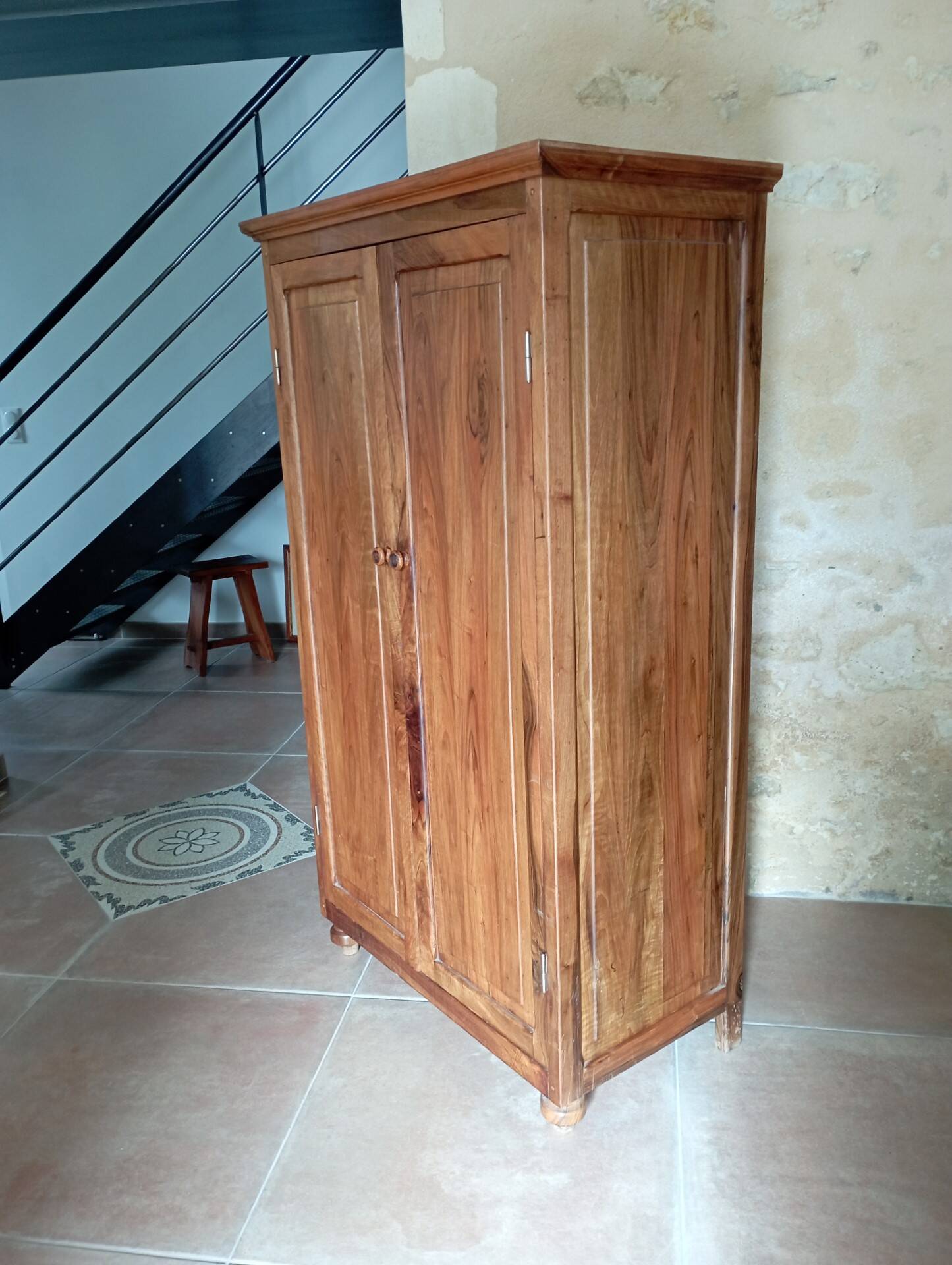Petite armoire en pin Selency
