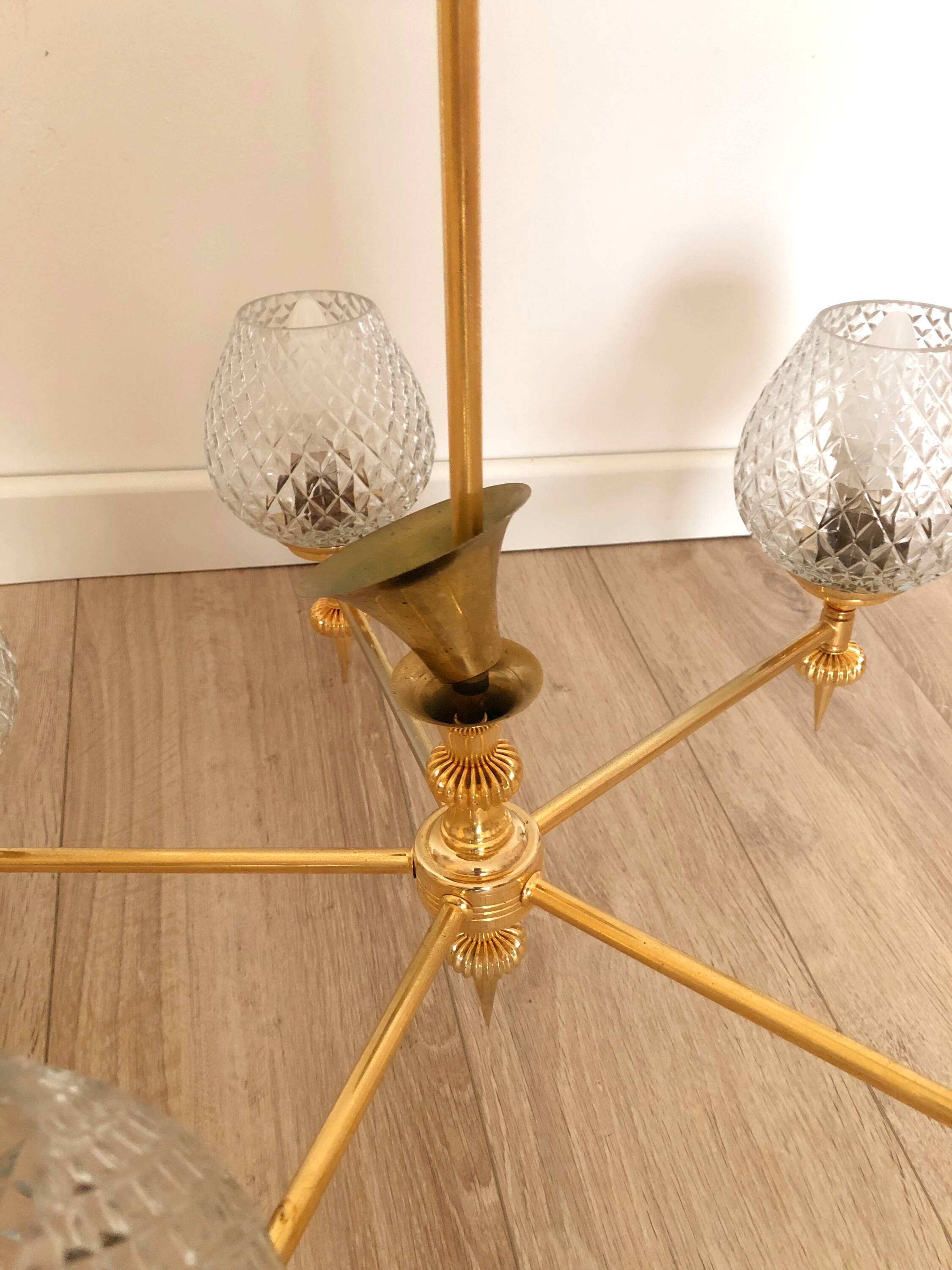 Vintage 5-light chandelier in glass and brass