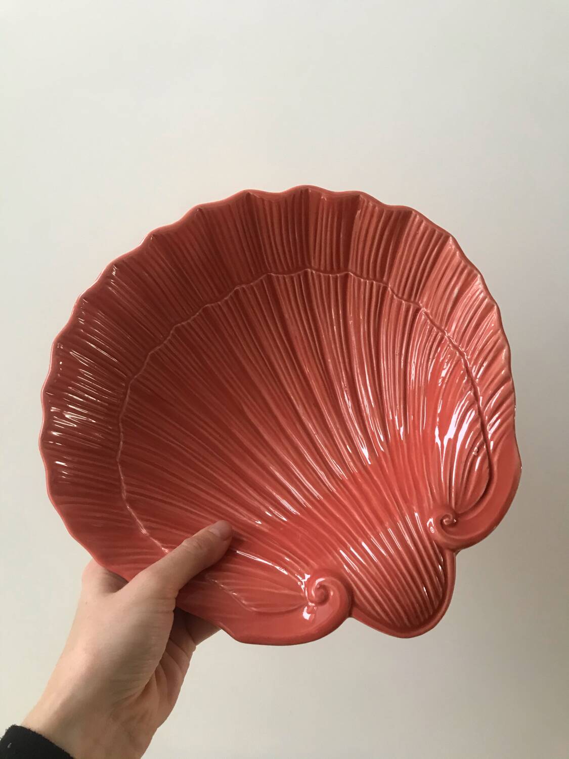 Large pink shell dish Made in Italy vintage