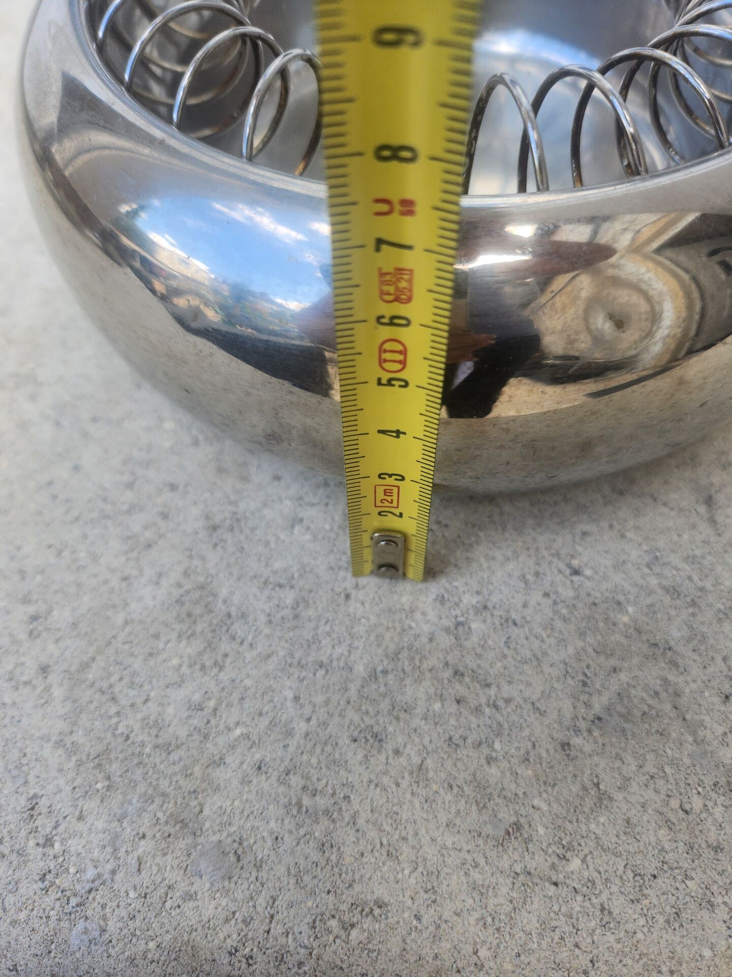 Cendrier spirale Alessi