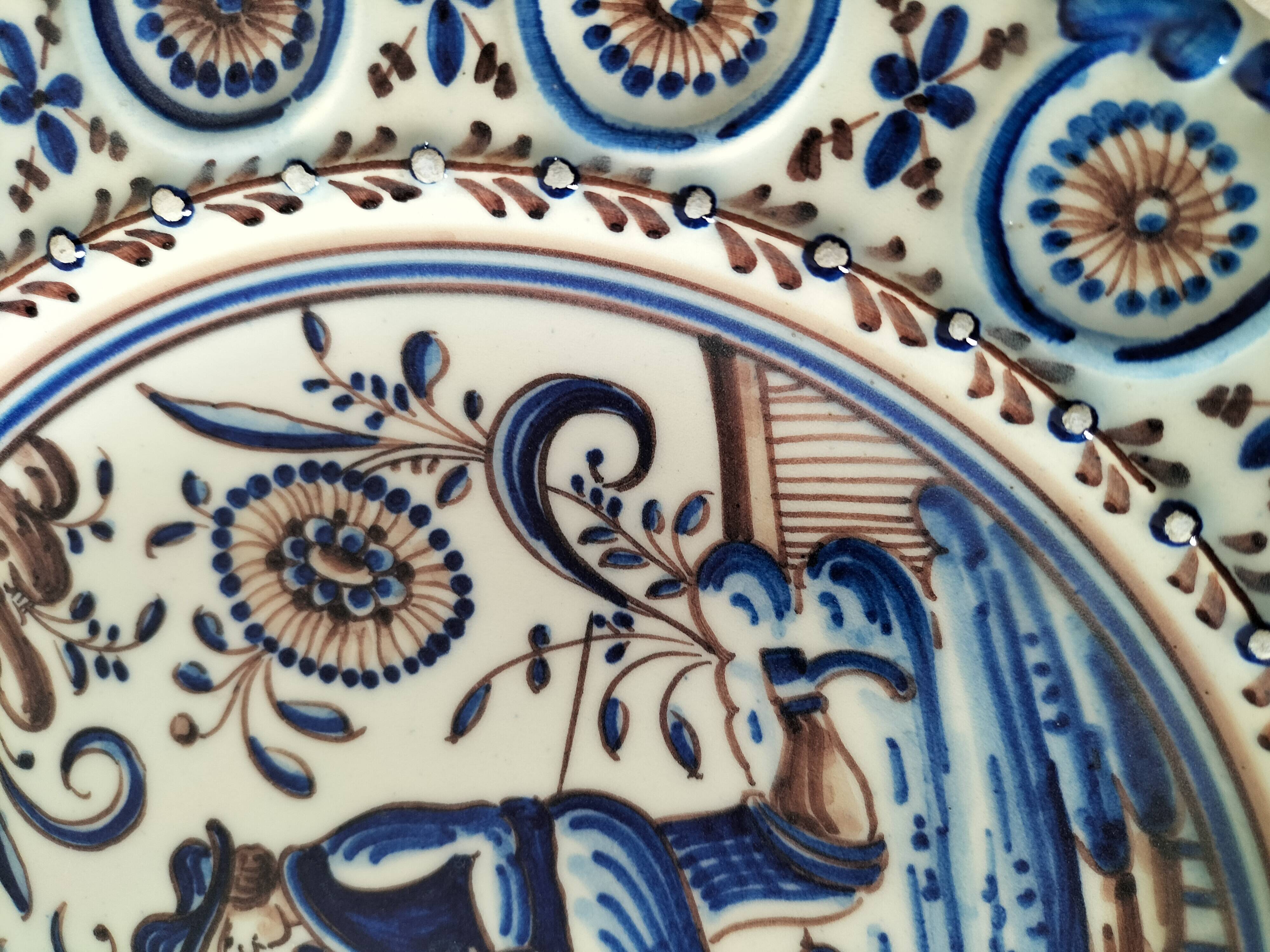 Portuguese earthenware footed dish – Outeiro Águeda – signed