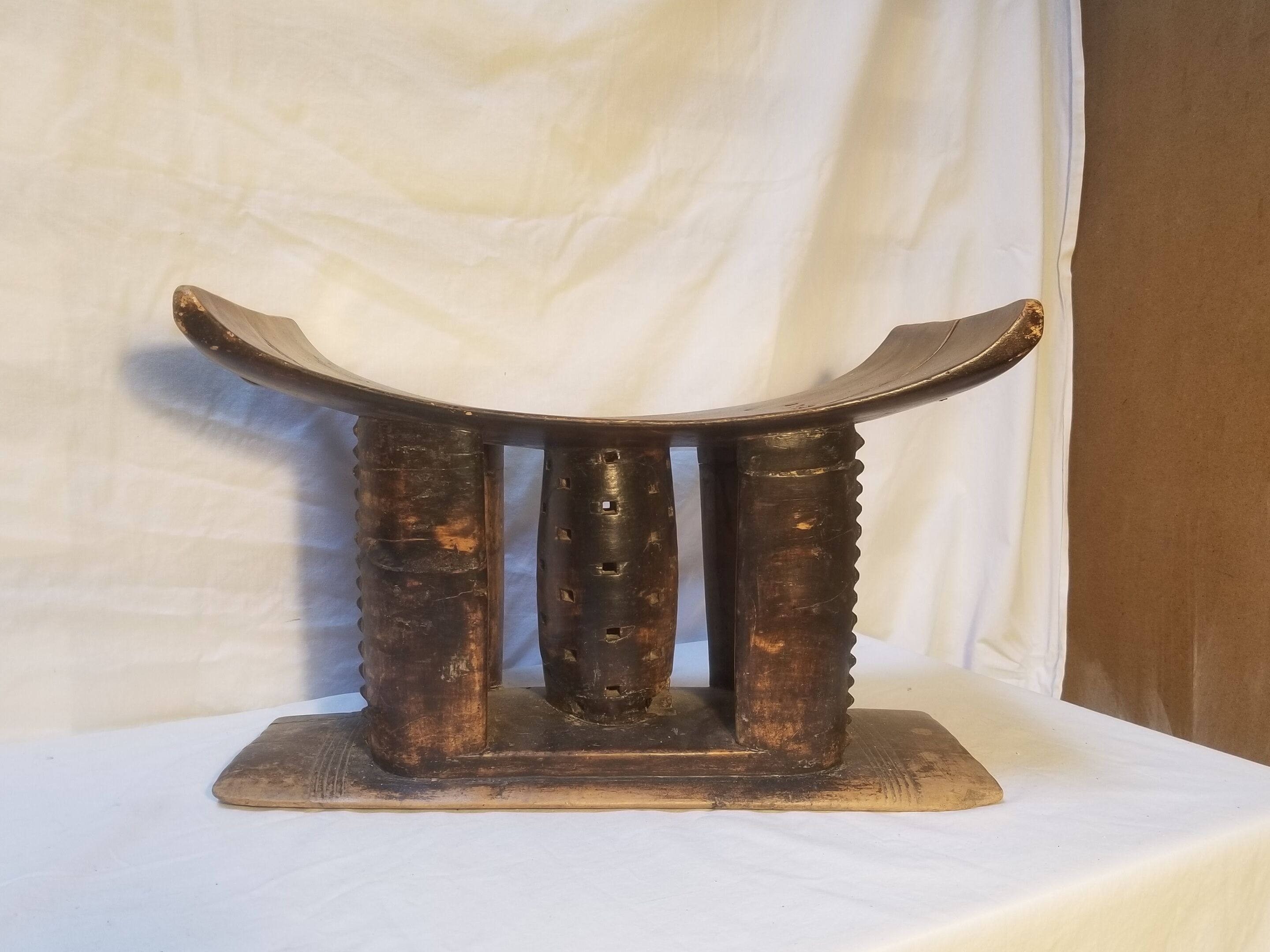 Ancient Ashanti Stool - Ghana early twentieth century