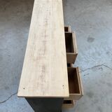 Storage cabinet with drawers