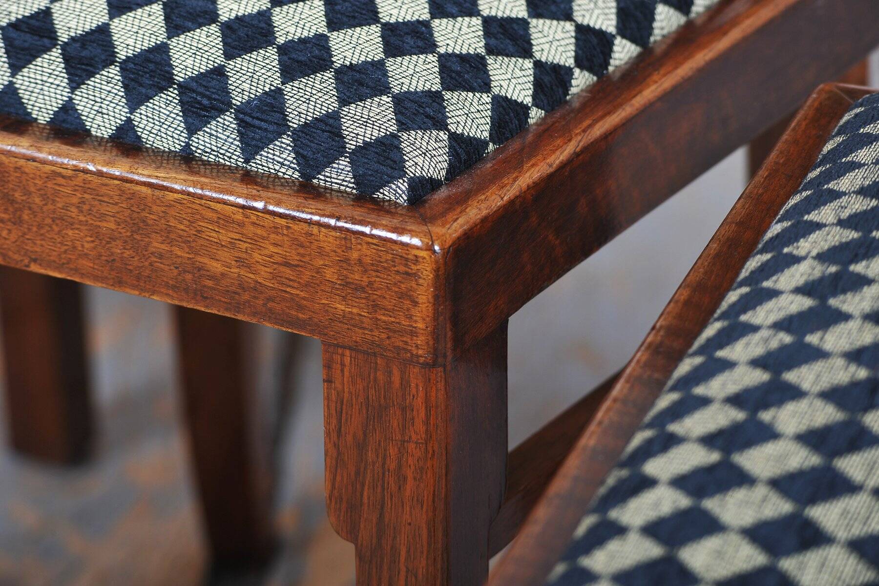 Vintage Art Deco Chairs in Beech and Walnut Veneer, Czech, 1920s, Set of 4