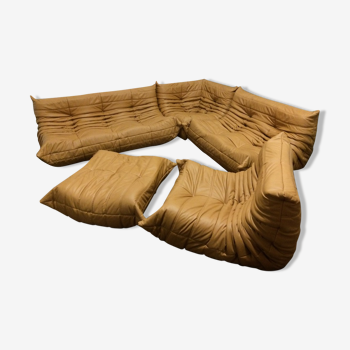 Sofa set "Togo" model designed by Michel Ducaroy 1973