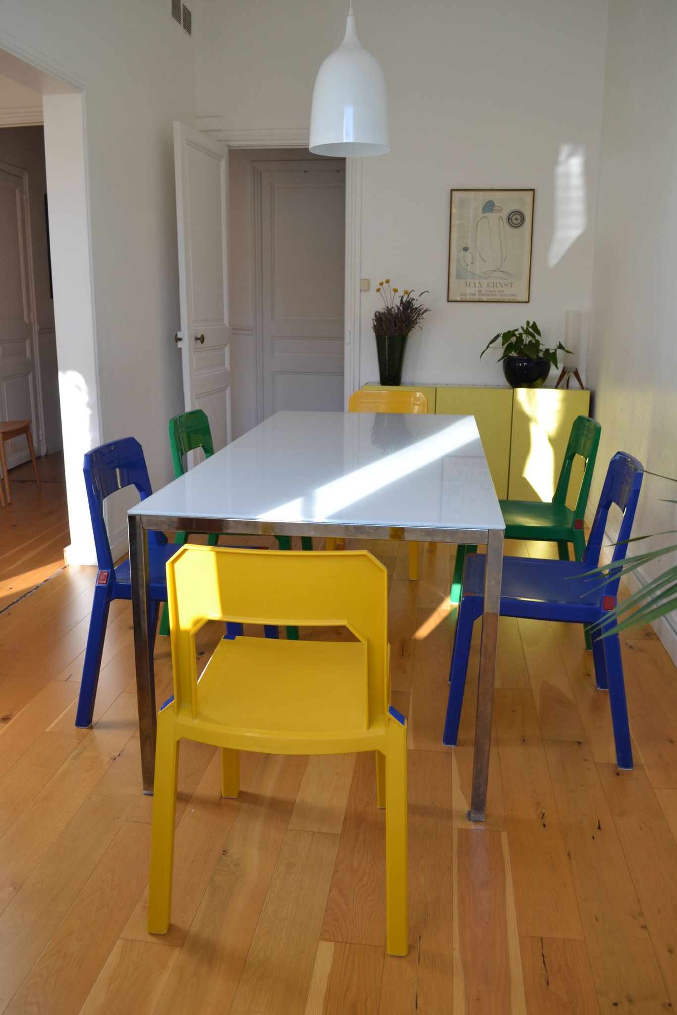 Set of 6 Altaïr chairs at Stamp by Henry Massonnet 80s era Menphis Postmodernism