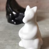 Pepper shaker kangaroo ceramic