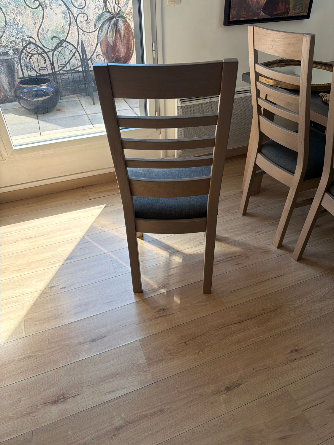 1 lot of 6 oak chairs