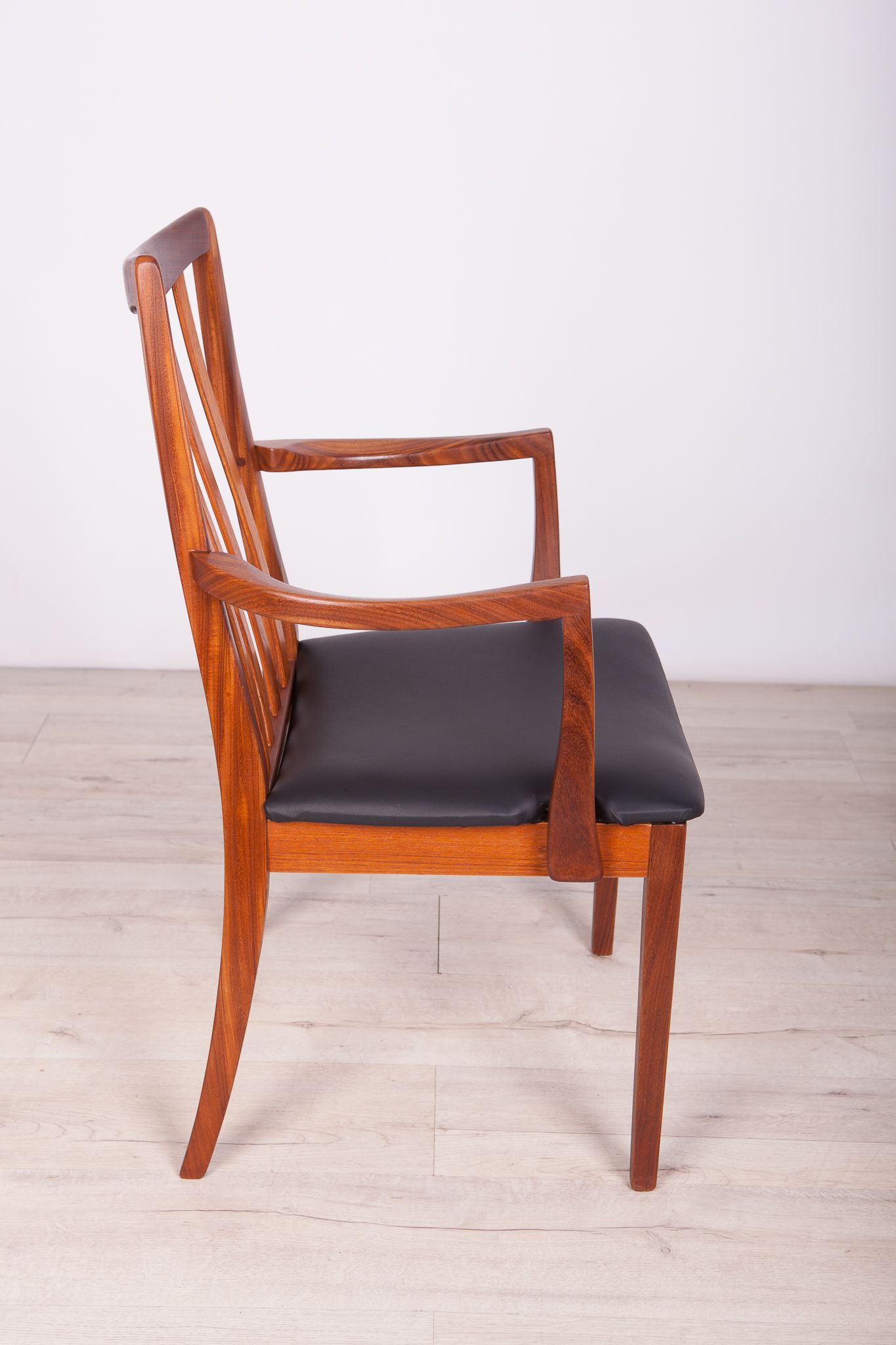 Mid Century Teak & Leather Dining Chairs by Leslie Dandy for G-Plan, 1960