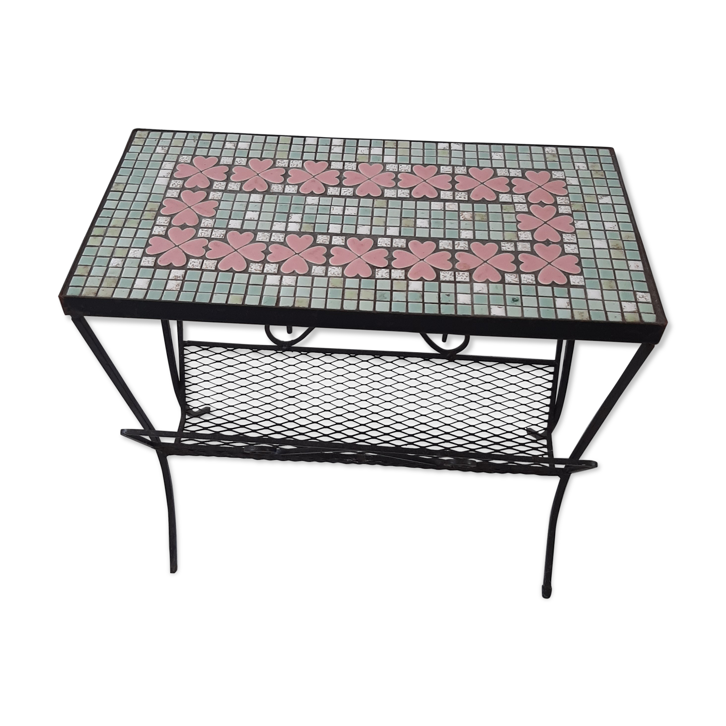 Table door vintage mosaic magazine