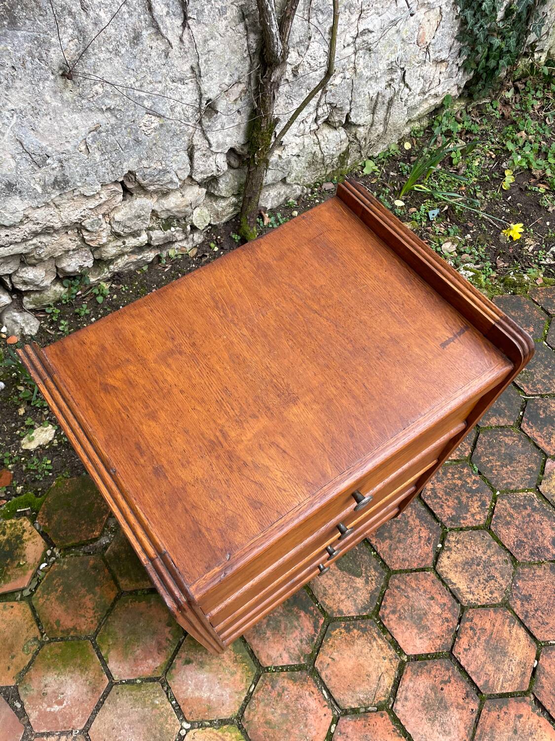 Vintage chest of drawers